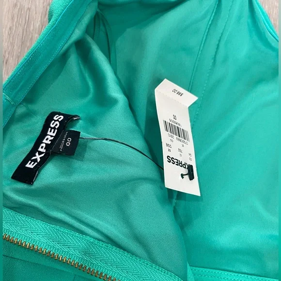 EXPRESS: Size (00/XS) Strapless Sweetheart Neck Jumpsuit in Bright Aqua, bnwt - Picture 6 of 7